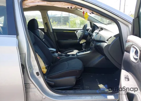 2018 Nissan Sentra Sv z USA, uszkodzony, nr VIN 3N1AB7AP3JY244948